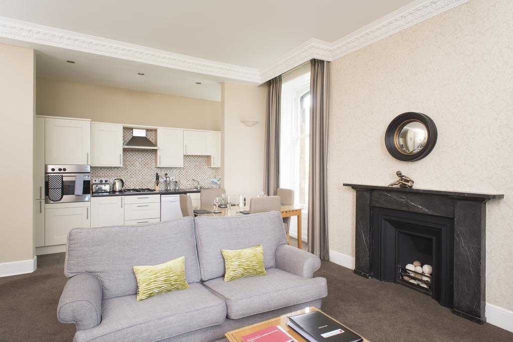 Fountain Court Apartments - Royal Garden Edinburgh Bagian luar foto