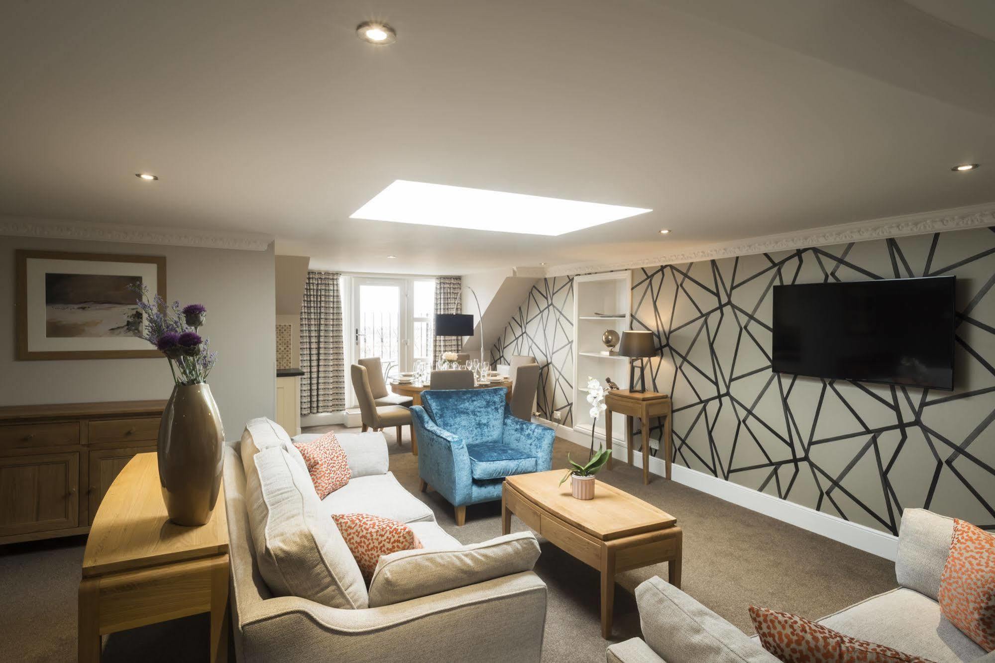 Fountain Court Apartments - Royal Garden Edinburgh Bagian luar foto